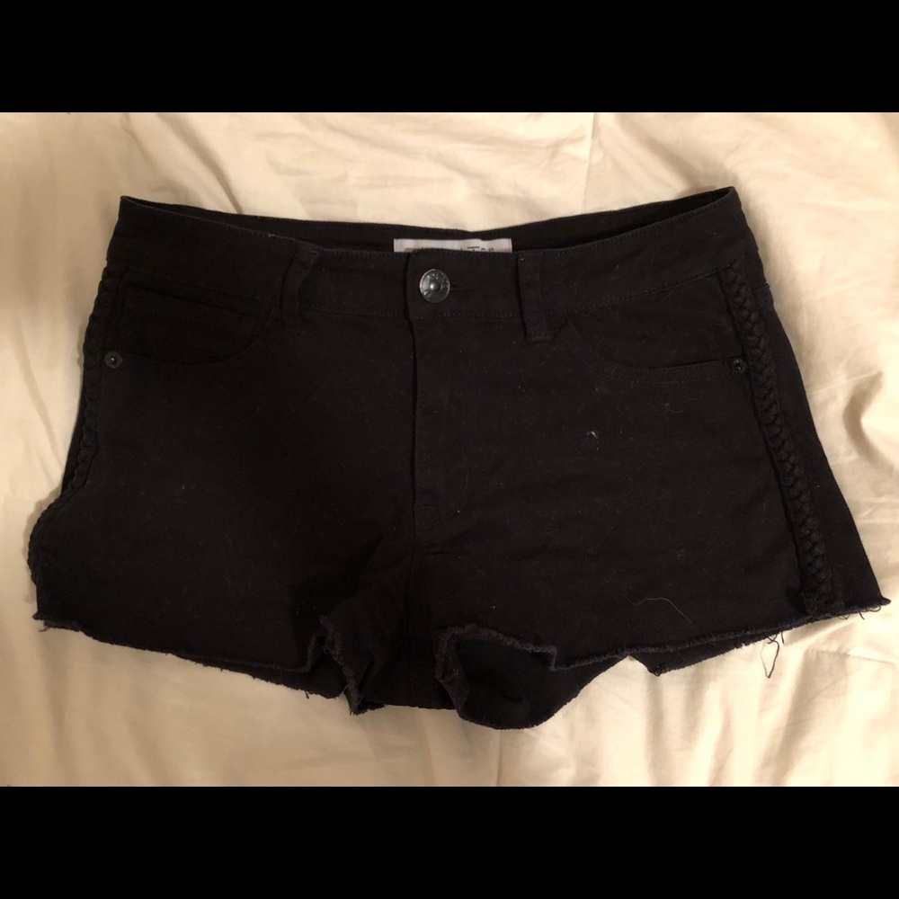 Patterned Black Shorts